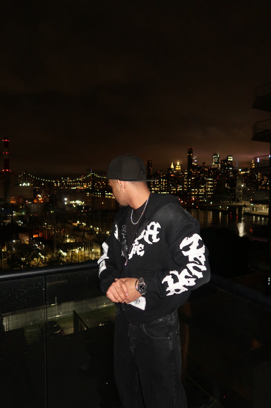 NeverSettle™ Signature Tracksuit – Blackout Edition